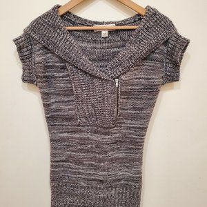 Decree Women’s Size Medium